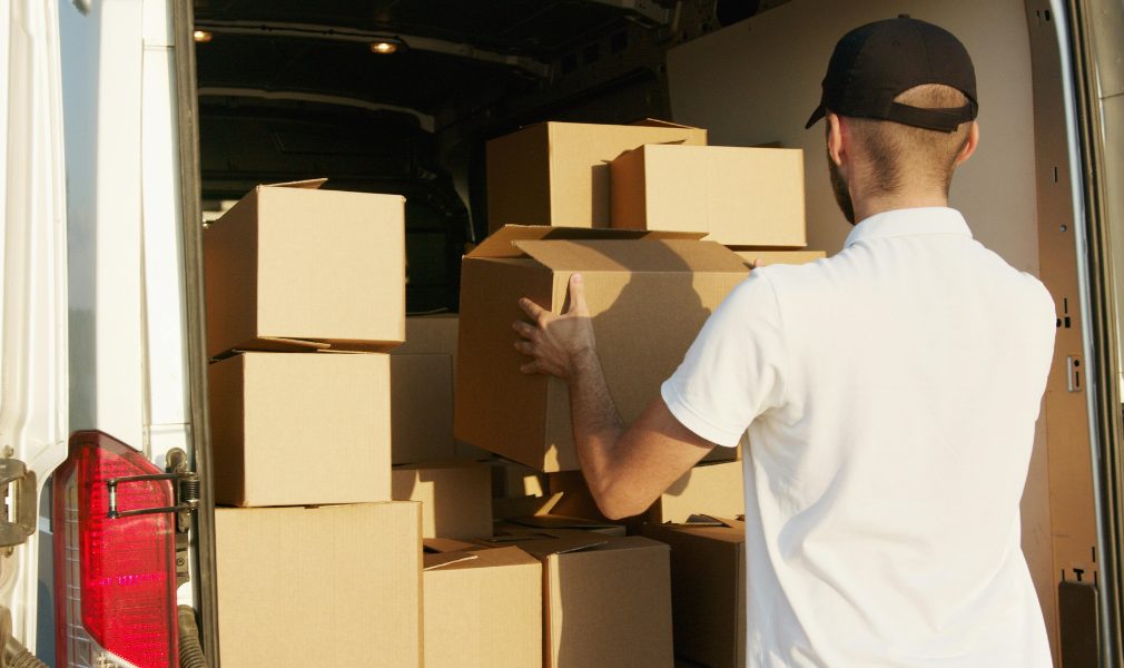 How to Avoid Moving Scams